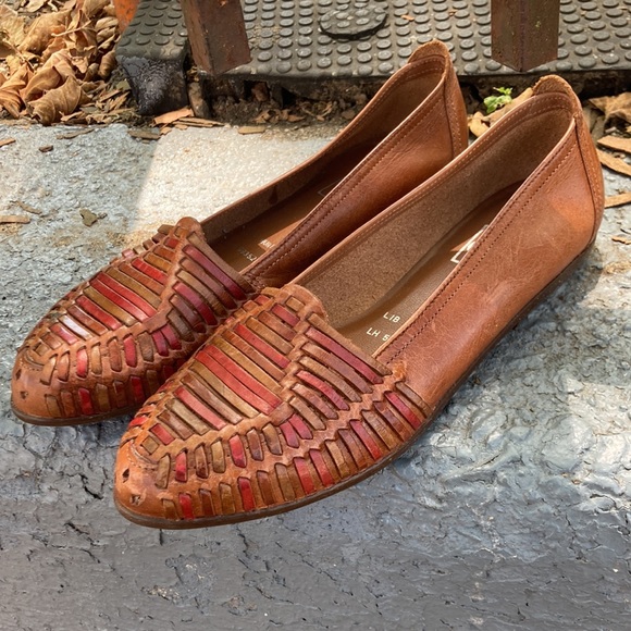 Vintage Leather Hurrache Loafers - Picture 3 of 7